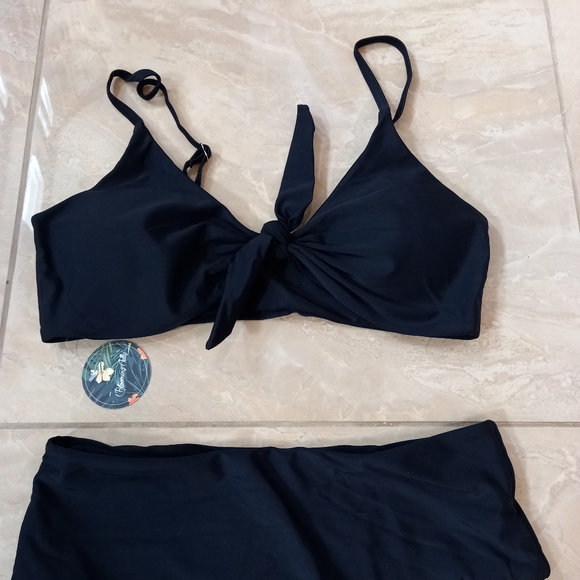 Blooming jelly black swim set size medium - Picture 3 of 8